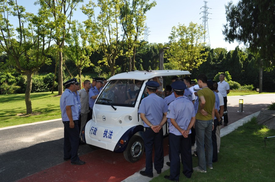 專業(yè)電動(dòng)巡邏車、電動(dòng)觀光車制造商