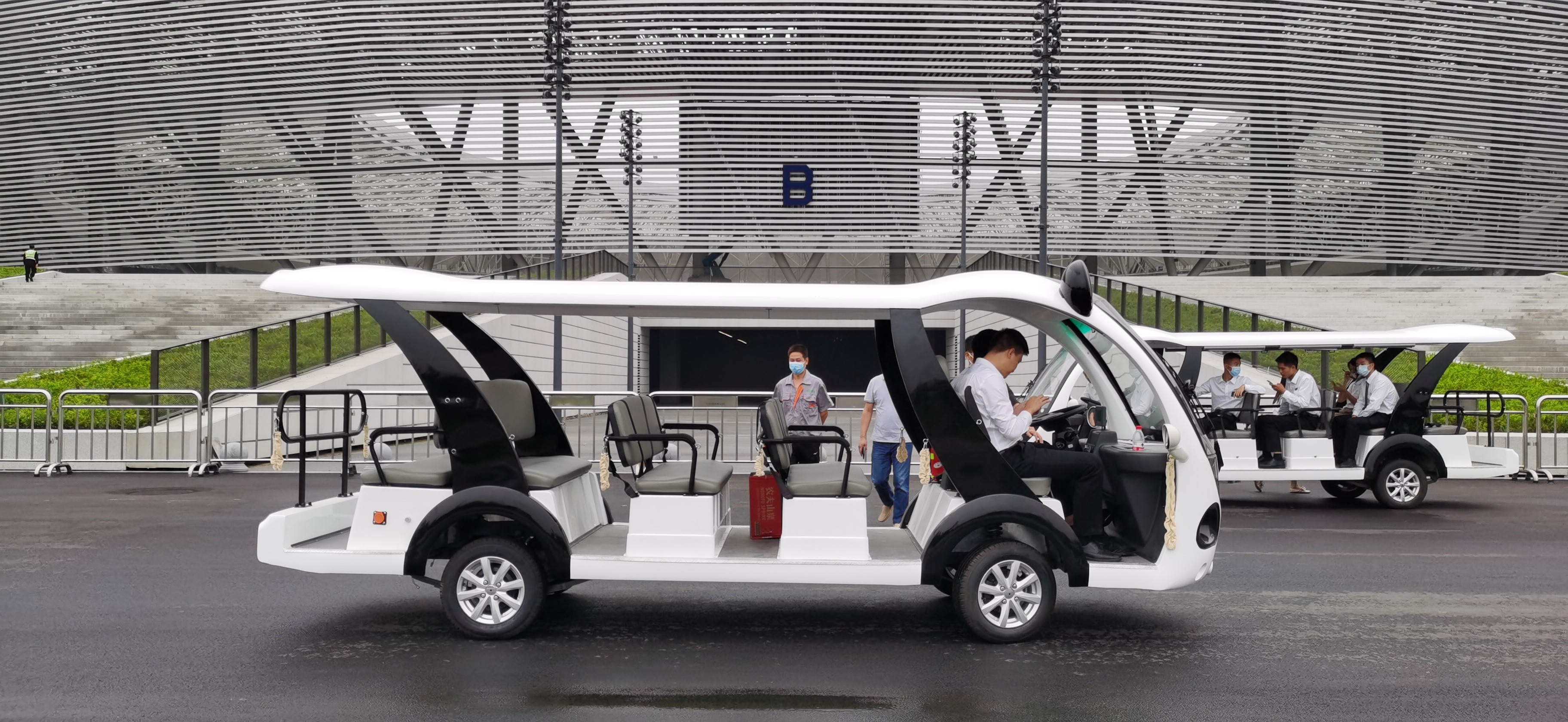 專業(yè)電動巡邏車、電動觀光車制造商