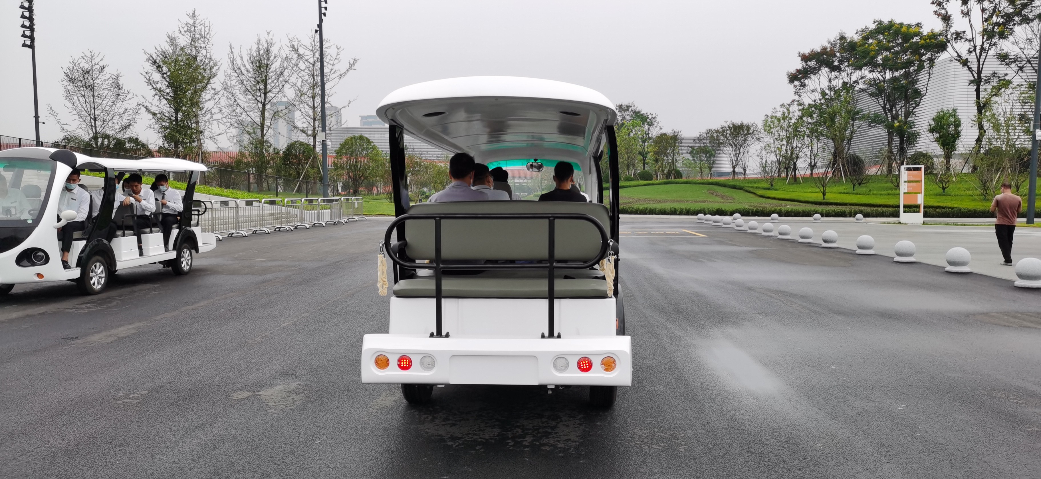 專業(yè)電動巡邏車、電動觀光車制造商